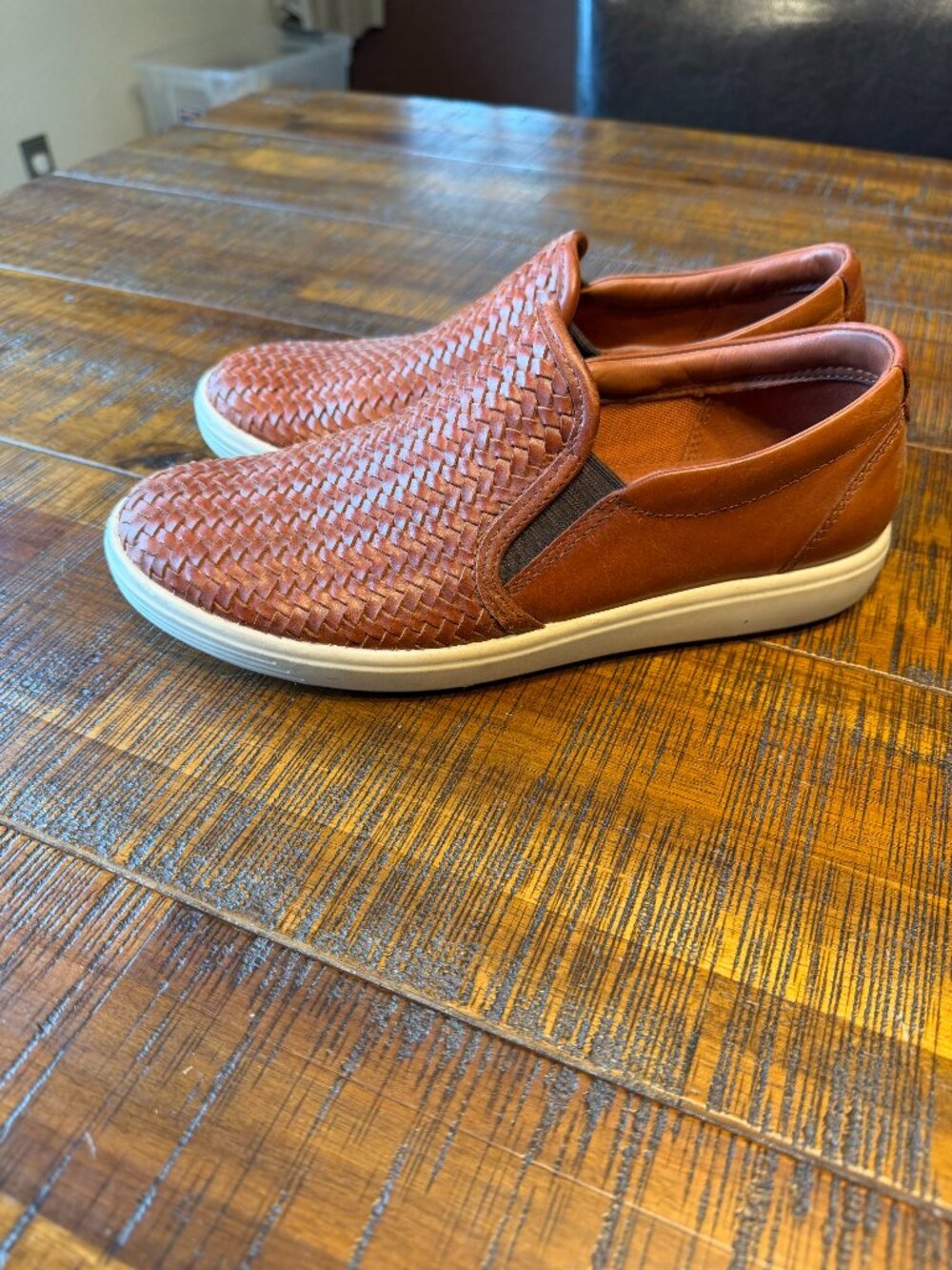 Brown Leather Weave Ecco Slip-On Sneakers 39
